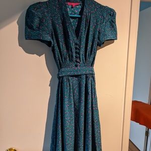 Vintage Betsey Johnson blue dress size 0. Come with underneath dress.